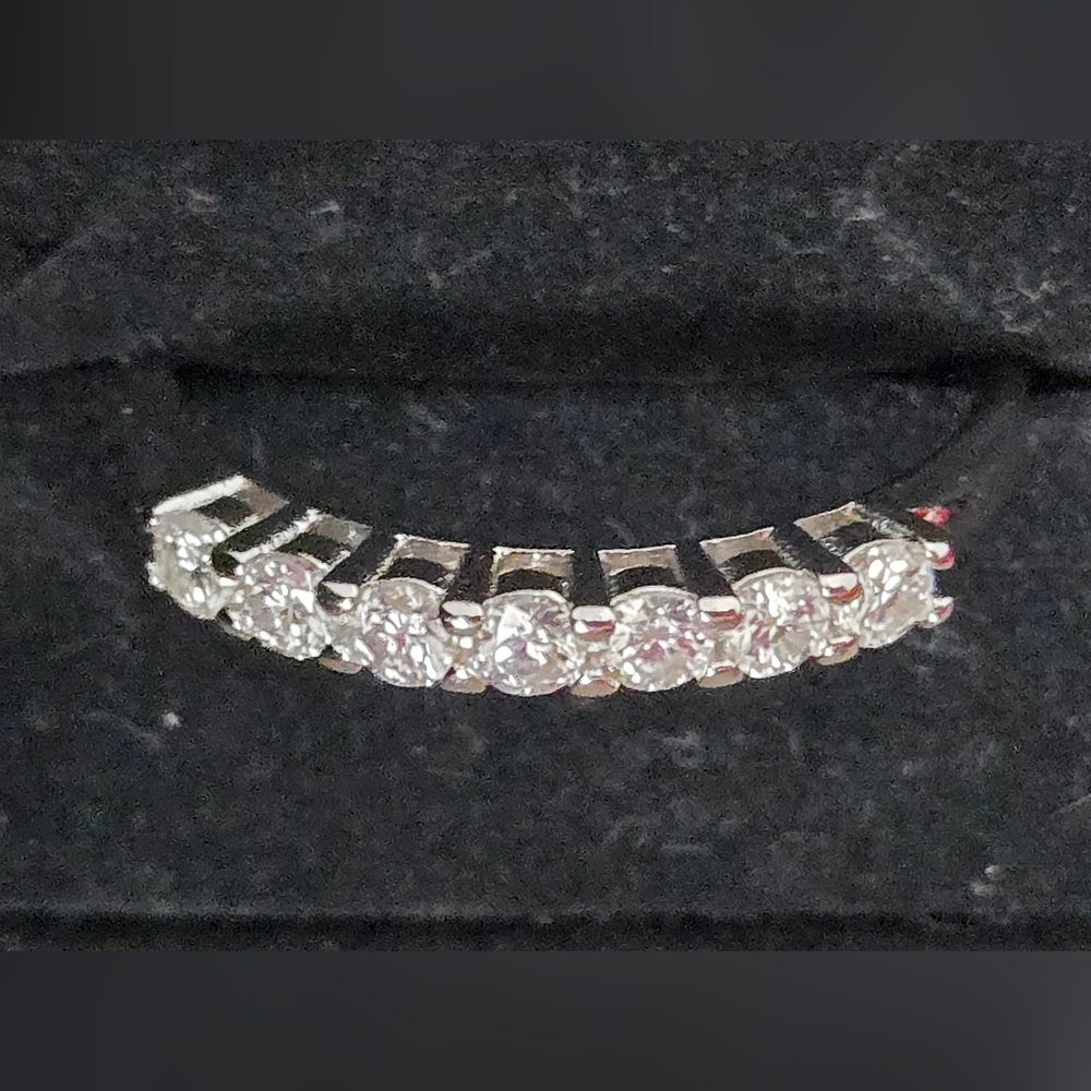 .44ct Moissanite Band Ring $399 Retail - Picture 4 of 4